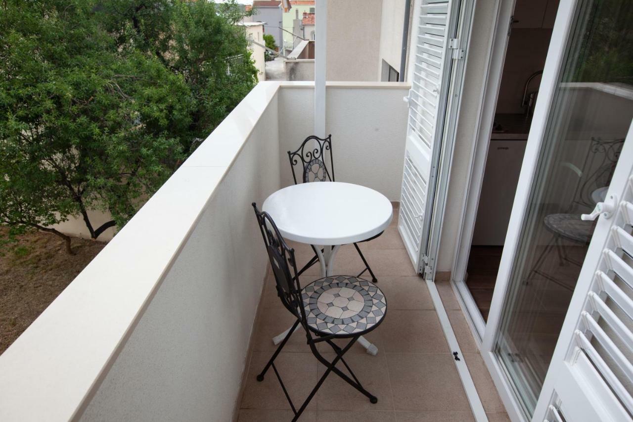 פודגורה Apartmani Tina מראה חיצוני תמונה